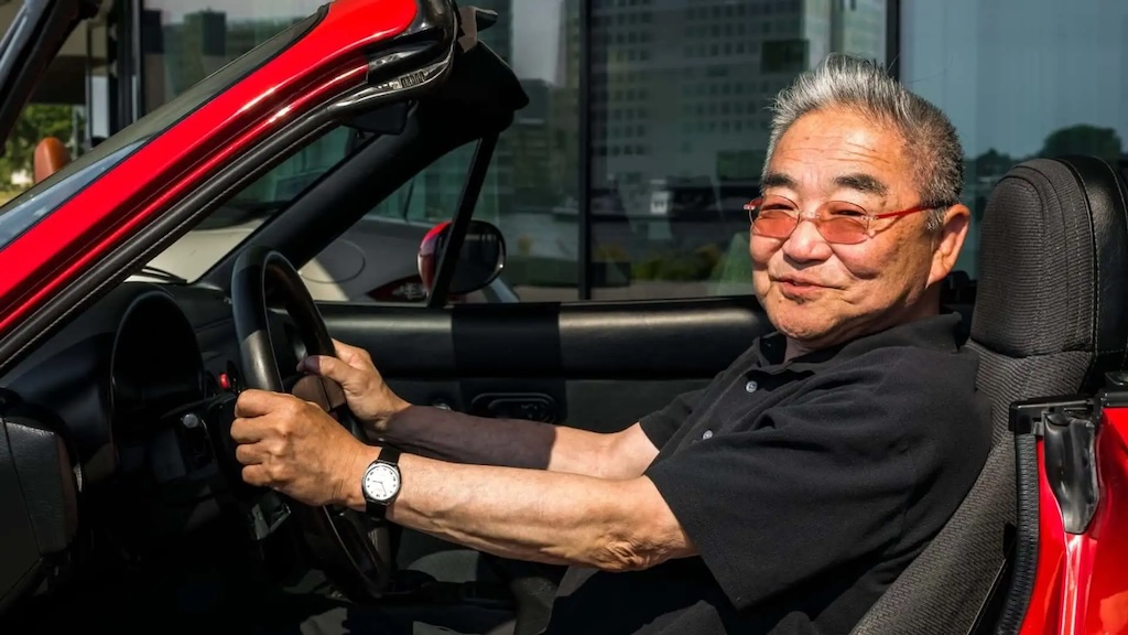 Tom Matano, perancang legendaris Mazda Miata, meninggal pada usia 76: pecandu mobil

 – Beragampengetahuan