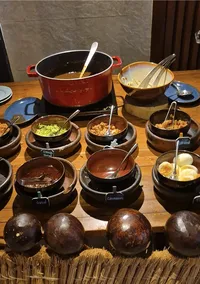Sarapan Filipina di Vintana Cafe di Shangri-La Boracay