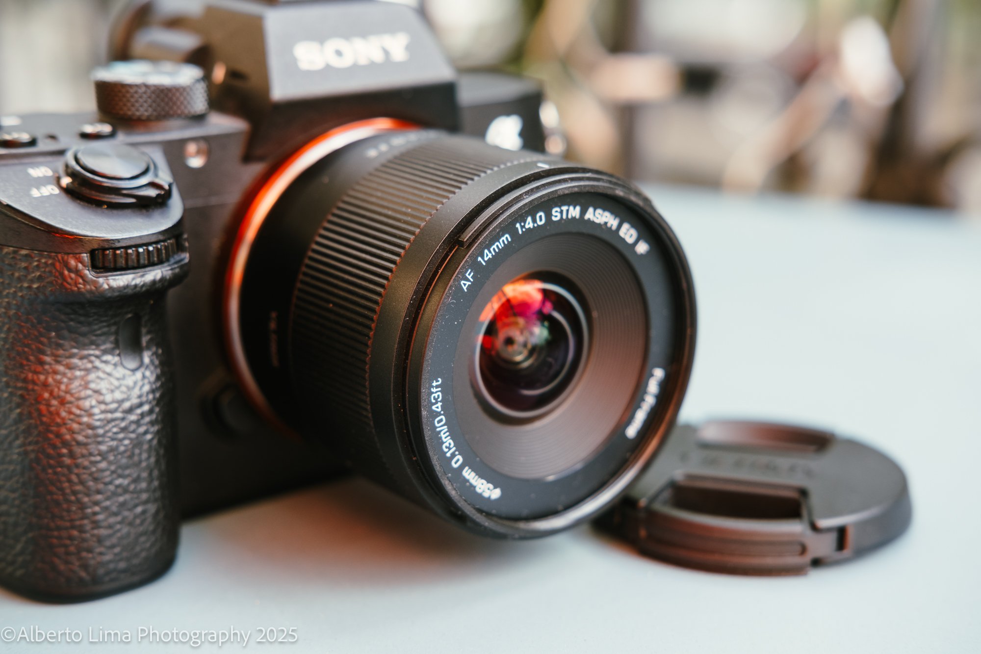 Ulasan Viltrox AF 14mm F4 Air: Lensa Ultra-Lensa yang Hebat

 – Beragampengetahuan