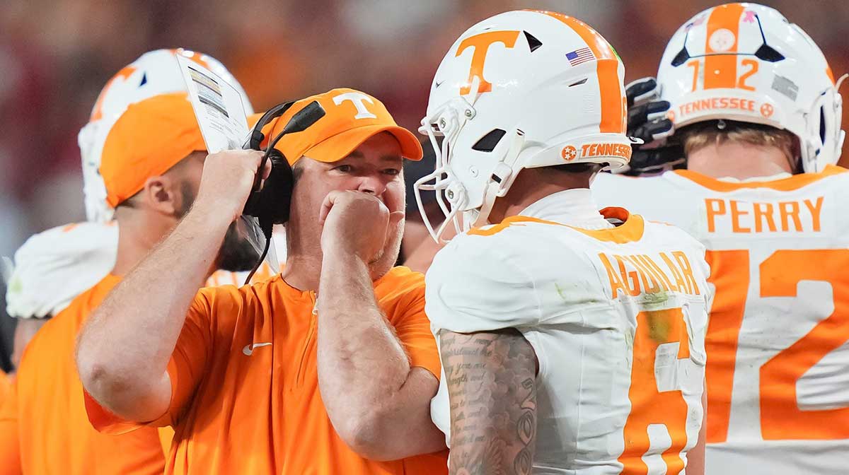 Josh Heupel mengecam Joey Aguilar karena Pick 6 yang brutal

 – Beragampengetahuan