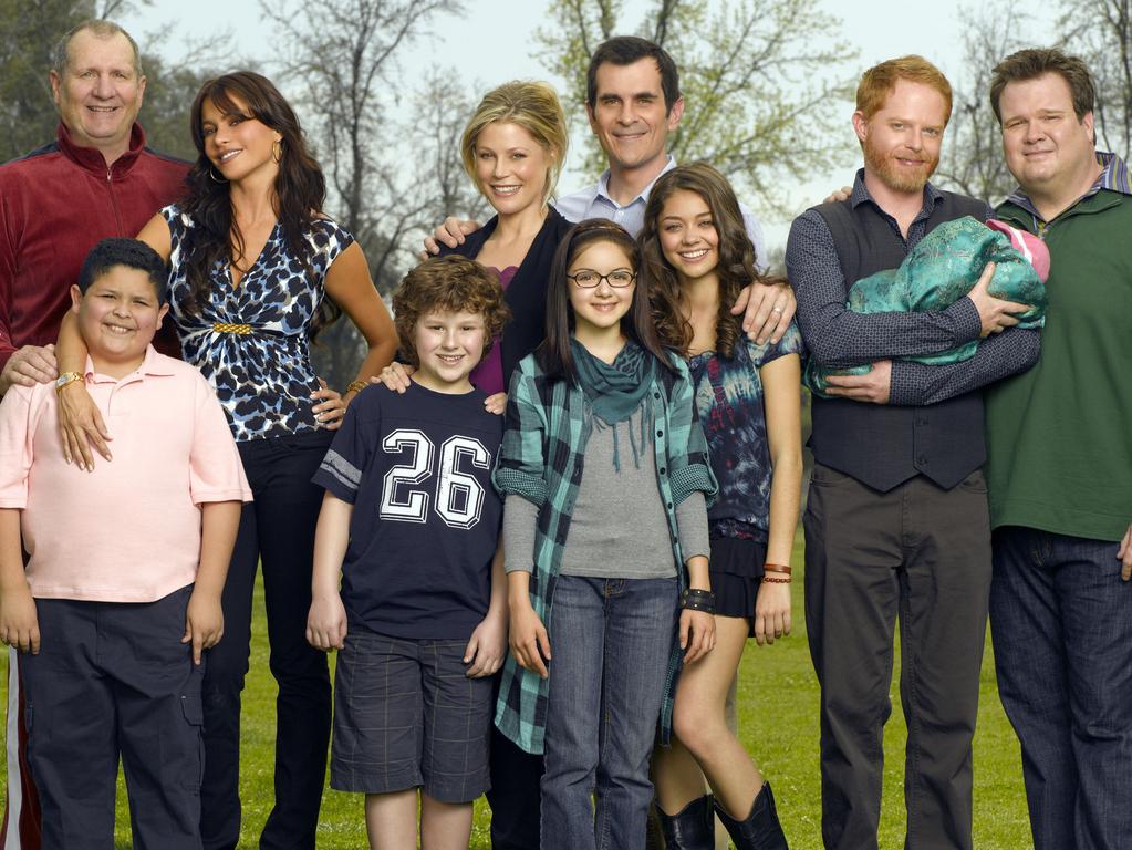 Inside Modern Family cast’s property and wealth – Beragampengetahuan