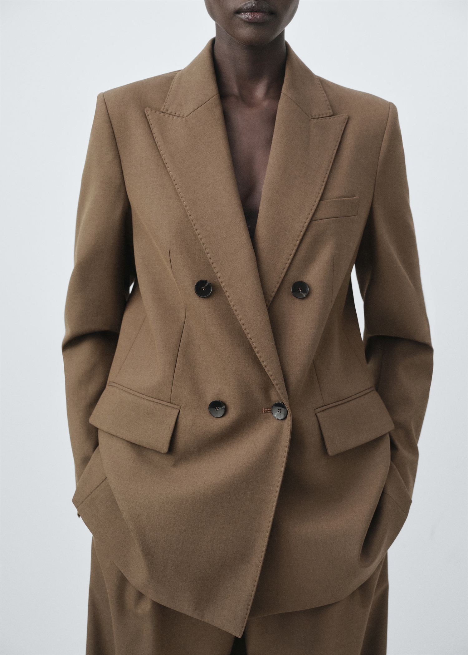 Setelan Blazer Double Breasted - Wanita | Mangga AS