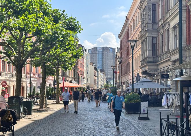 Petunjuk penggunaan kopi beragampengetahuan di Malmö, Swedia
 – Beragampengetahuan