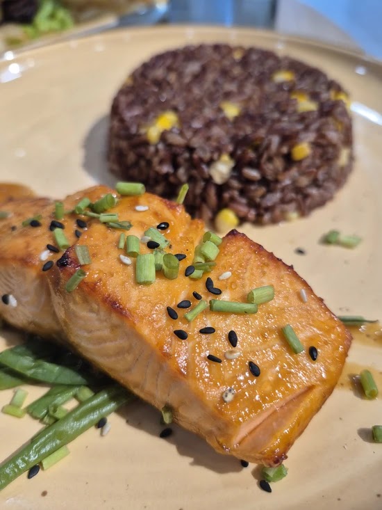 Salmon miso Nono luar biasa – ayah sedang bepergian

 – Beragampengetahuan