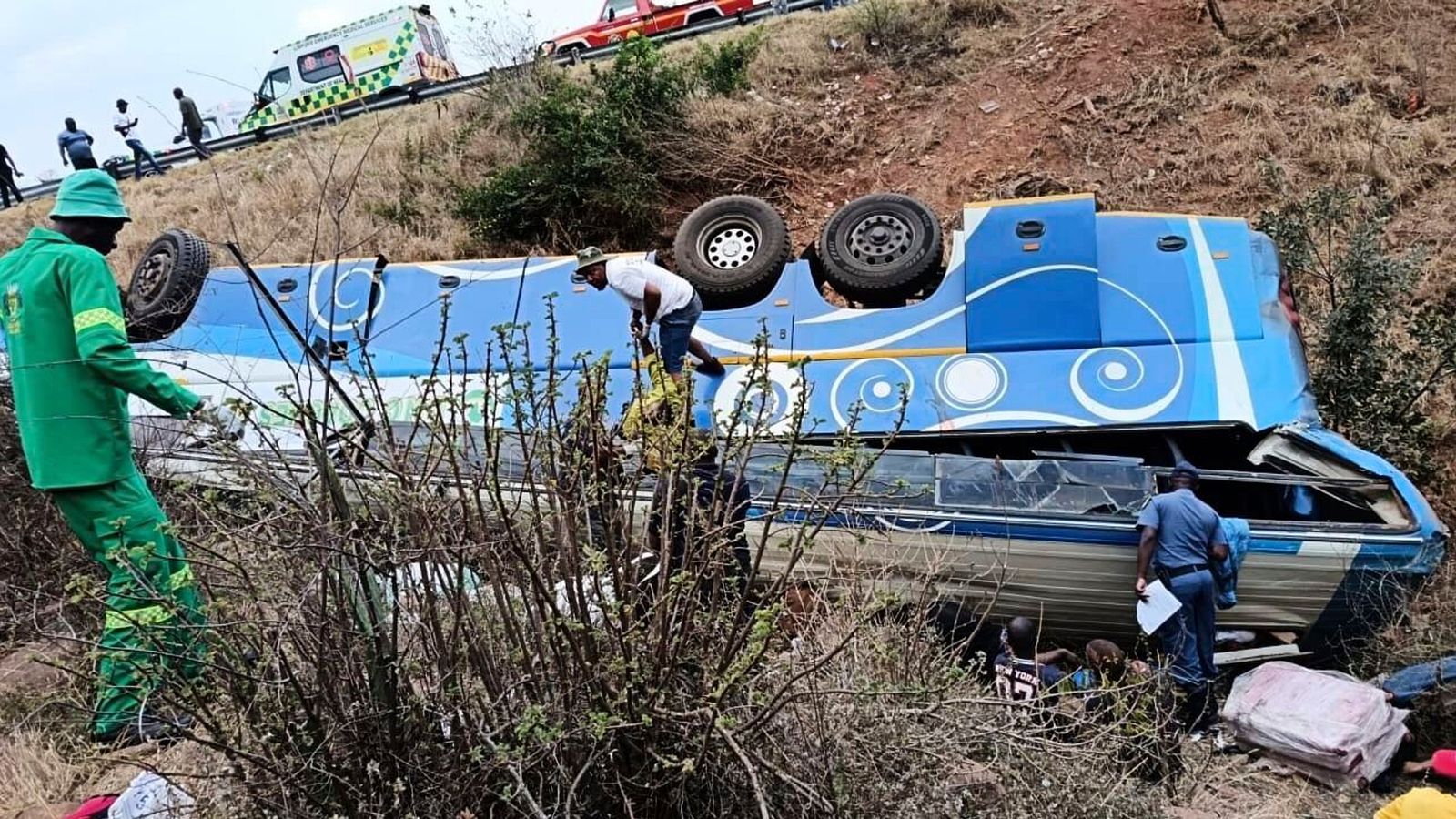 Sedikitnya 42 orang tewas dalam tabrakan bus di jalan pegunungan di Afrika Selatan World News

 – Beragampengetahuan