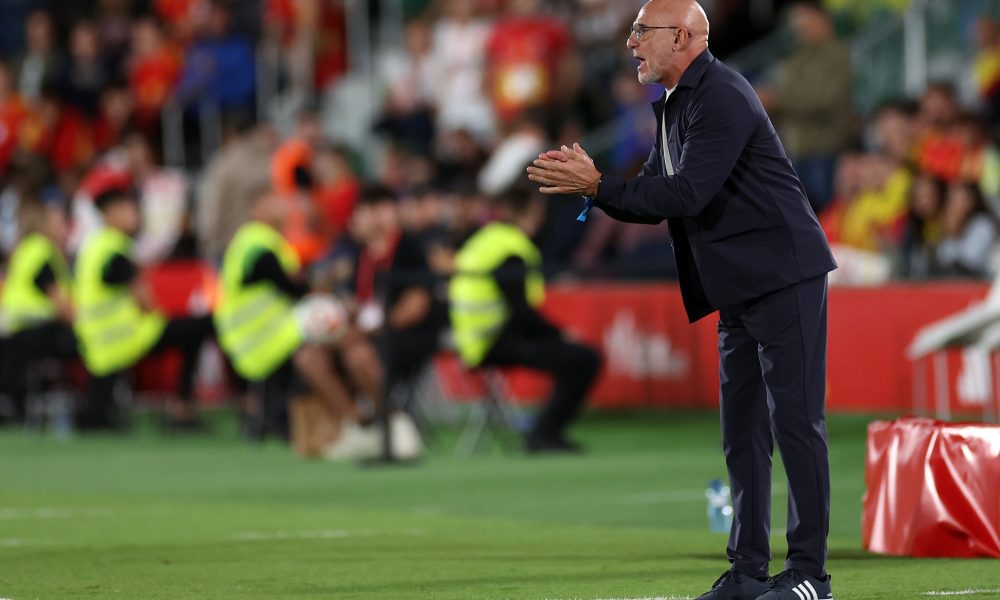 Luis de la Fuente memberikan pernyataan yang bertentangan tentang cedera Olmo – ‘Dia dalam kondisi sempurna’

 – Beragampengetahuan