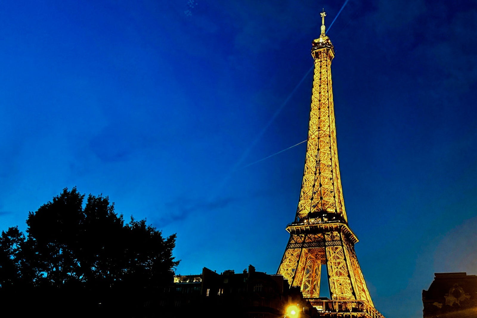 menara eiffel