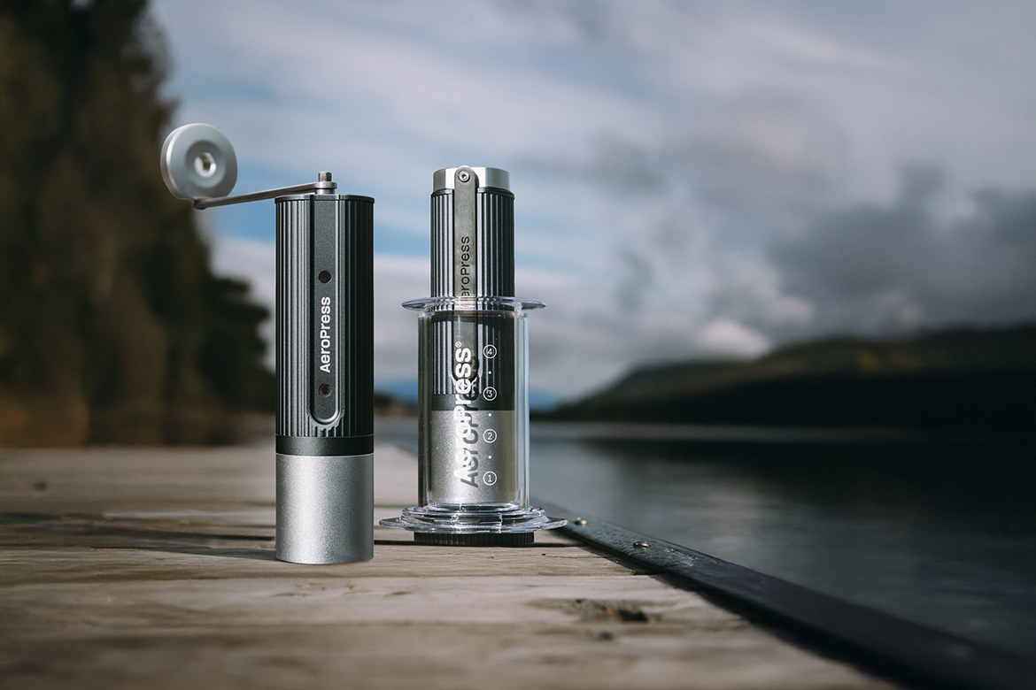 AeroPress baru saja merilis penggiling tangan pintar baru

 – Beragampengetahuan