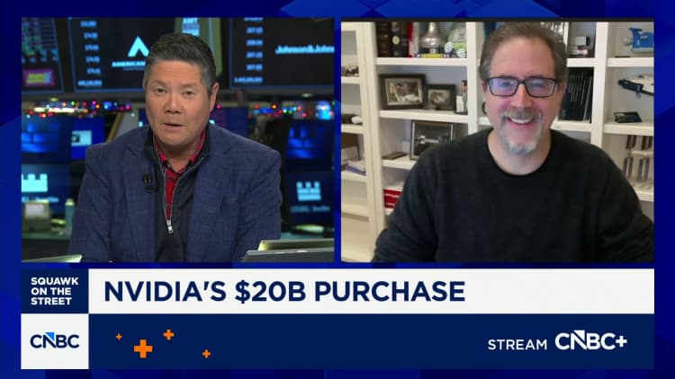Stacy Rasgon dari Bernstein tentang arti kesepakatan Nvidia-Groq bagi ruang semikonduktor
