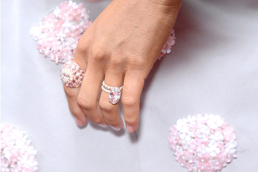 22 cincin pertunangan selebriti paling menakjubkan

 – Beragampengetahuan