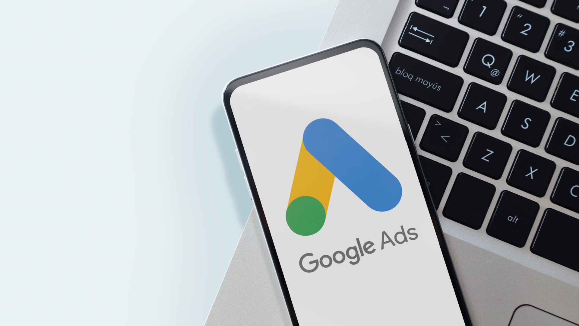 Google menurunkan batas ukuran audiens iklan

 – Beragampengetahuan