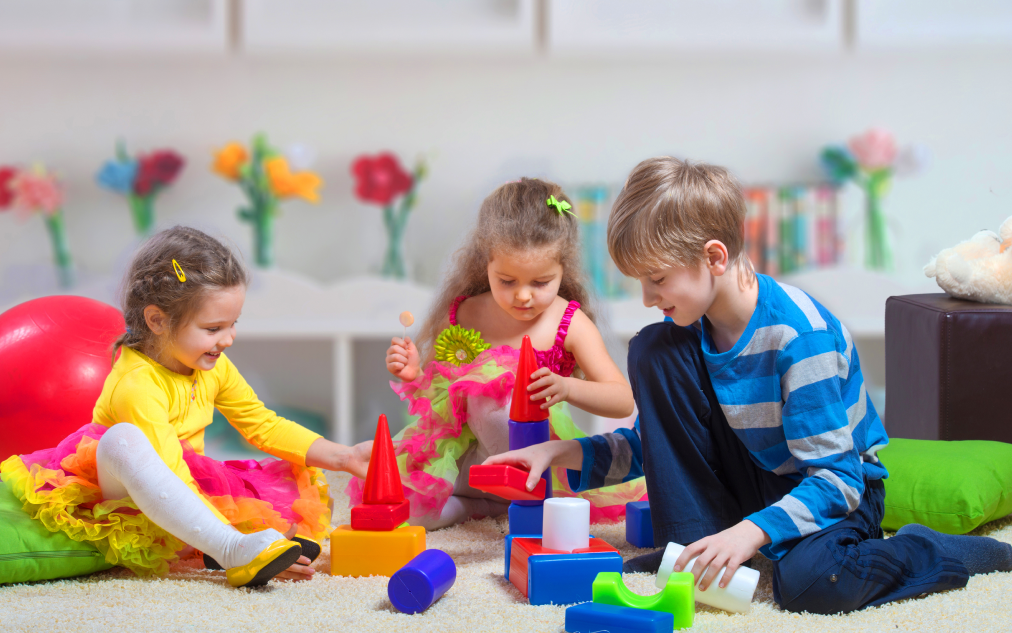 Play Therapy for Children’s Emotional Growth – Beragampengetahuan.com