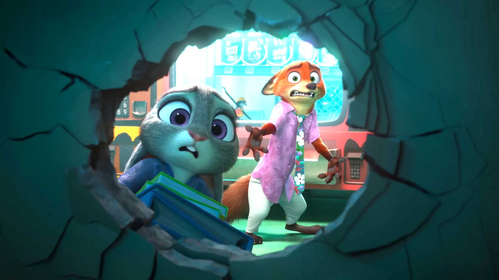 Judy dan Nick melihat dengan cemas melalui lubang di dinding di 
