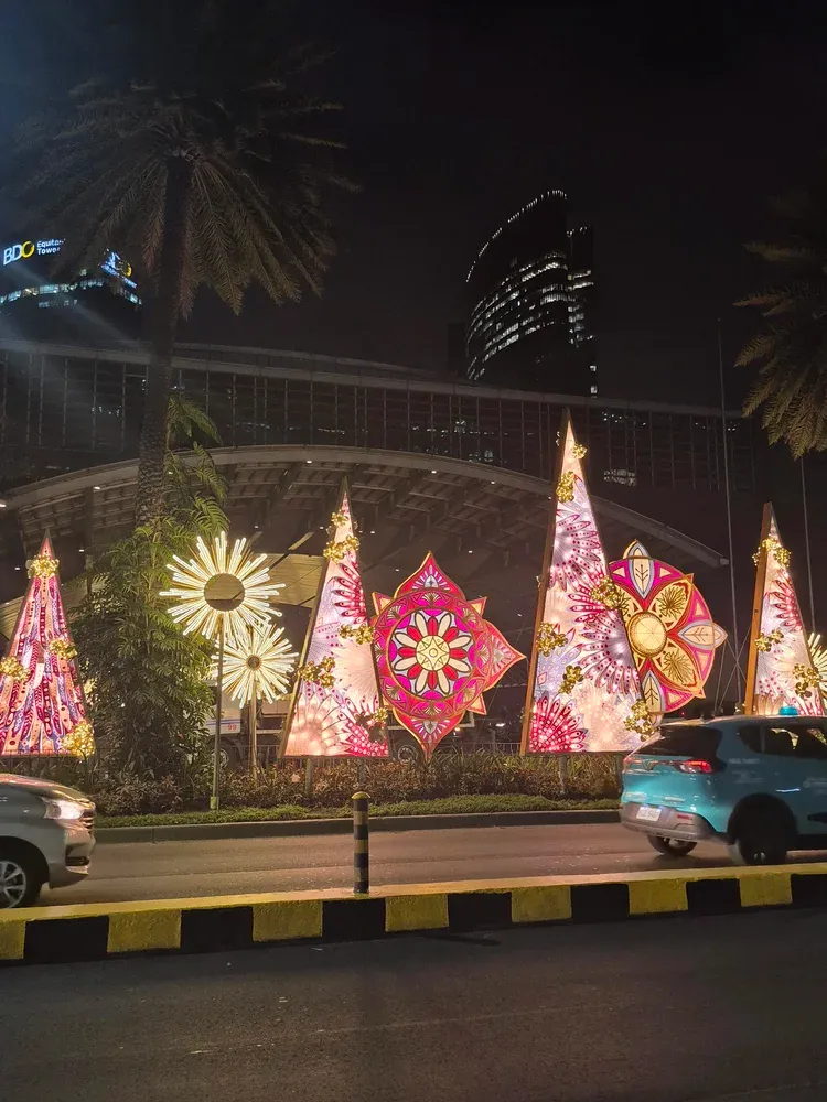 Tradisi Natal Makati Tradisi Natal Makati
