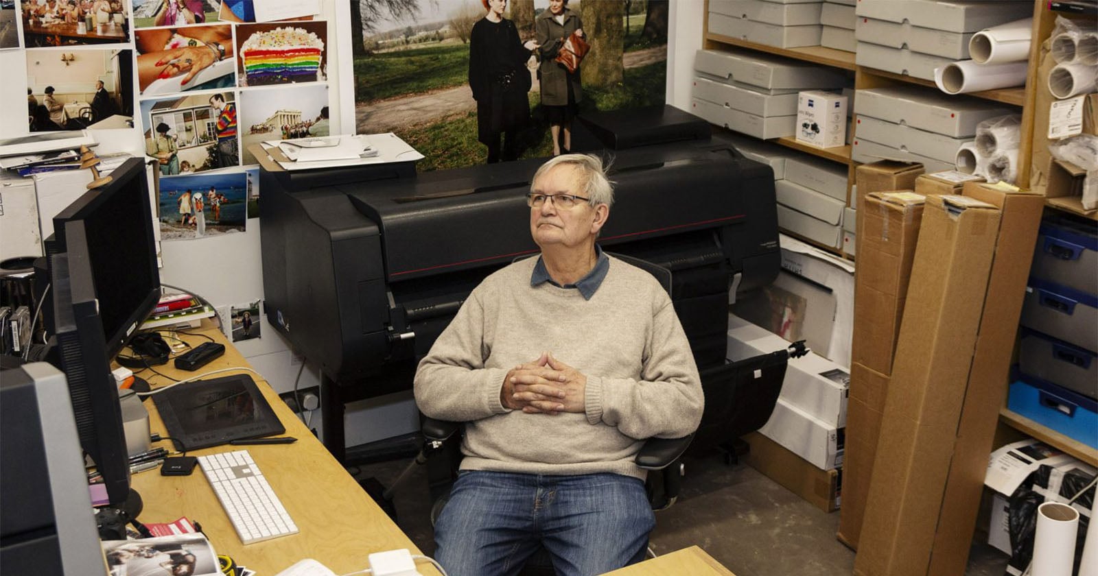 Fotografer ternama asal Inggris Martin Parr meninggal pada usia 73 tahun

 – Beragampengetahuan