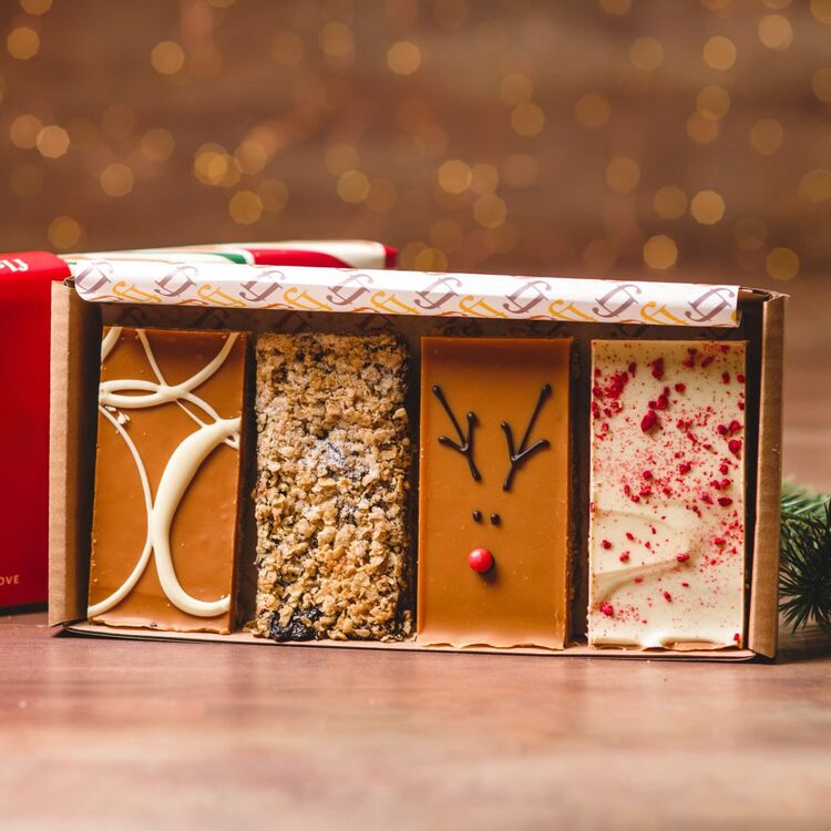 Kotak Flapjack Rudolph - Kotak berisi 4