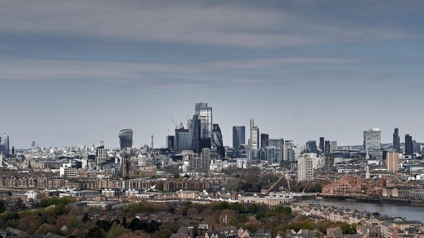 Modal perkantoran di London pulih dengan pesat, dengan £9,47 miliar diinvestasikan pada tahun 2025

 – Beragampengetahuan