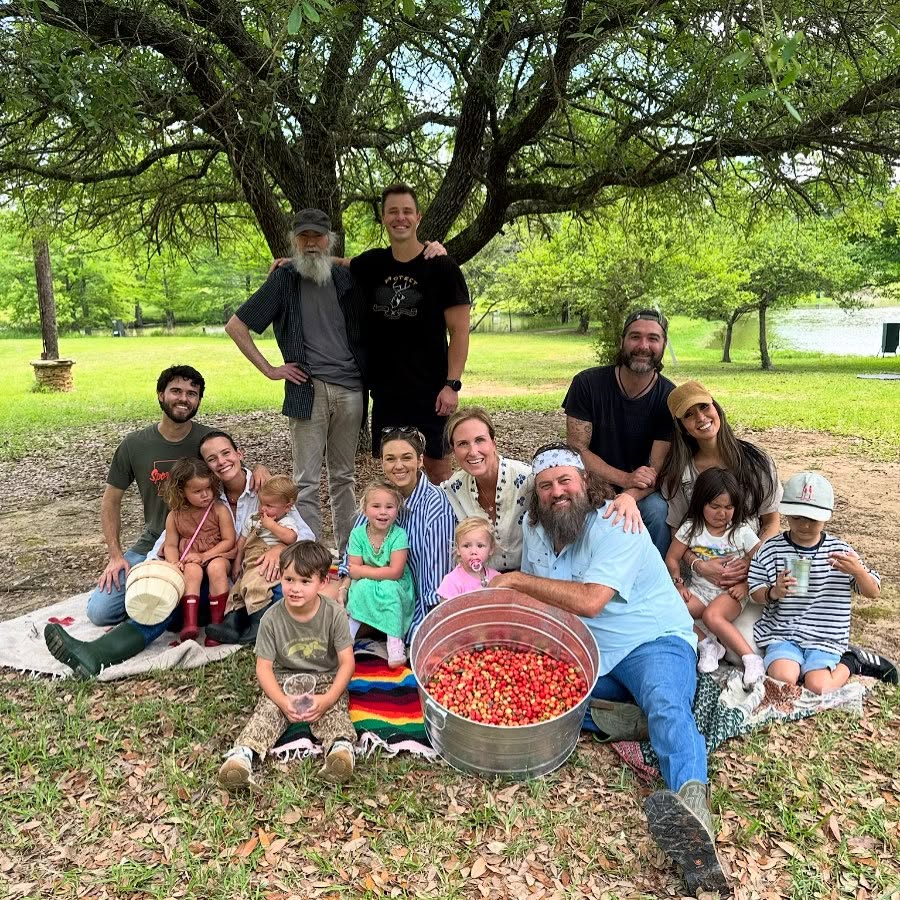 Orang tua dan saudara kandung Mary Kate Robertson