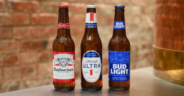 Anheuser-Busch menjadi pengiklan teratas untuk Super Bowl 60

 – Beragampengetahuan