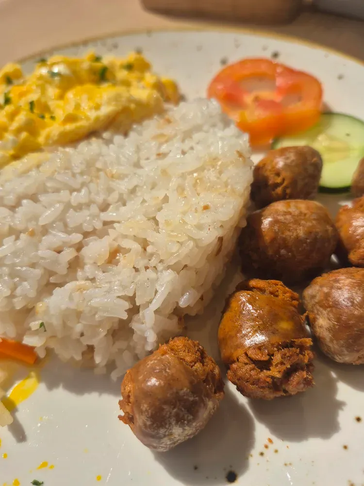 Longanisa Bawang Putih Ibu dari Conti's