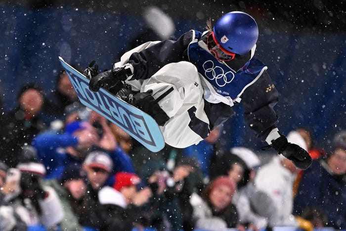 Chloe Kim bersemangat dengan snowboarding halfpipe putri di Olimpiade 2026