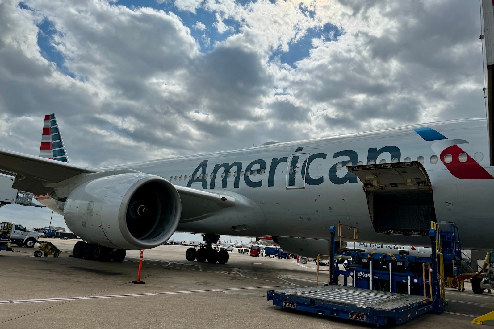 American Airlines Boeing 777-200ER.