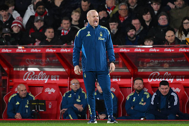Sean Dyche adalah pelatih kepala Nottingham Forest selama pertandingan Liga Premier antara Nottingham Forest dan Wolverhampton Wanderers di City...
