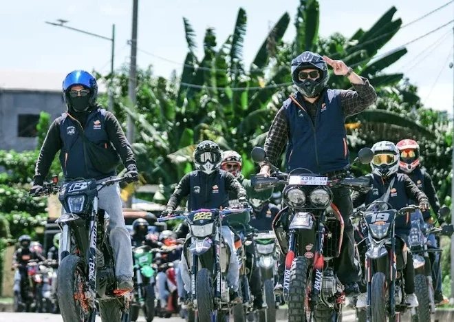 Makassar Supermoto Community Explore South Sulawesi’s Iconic Tourism